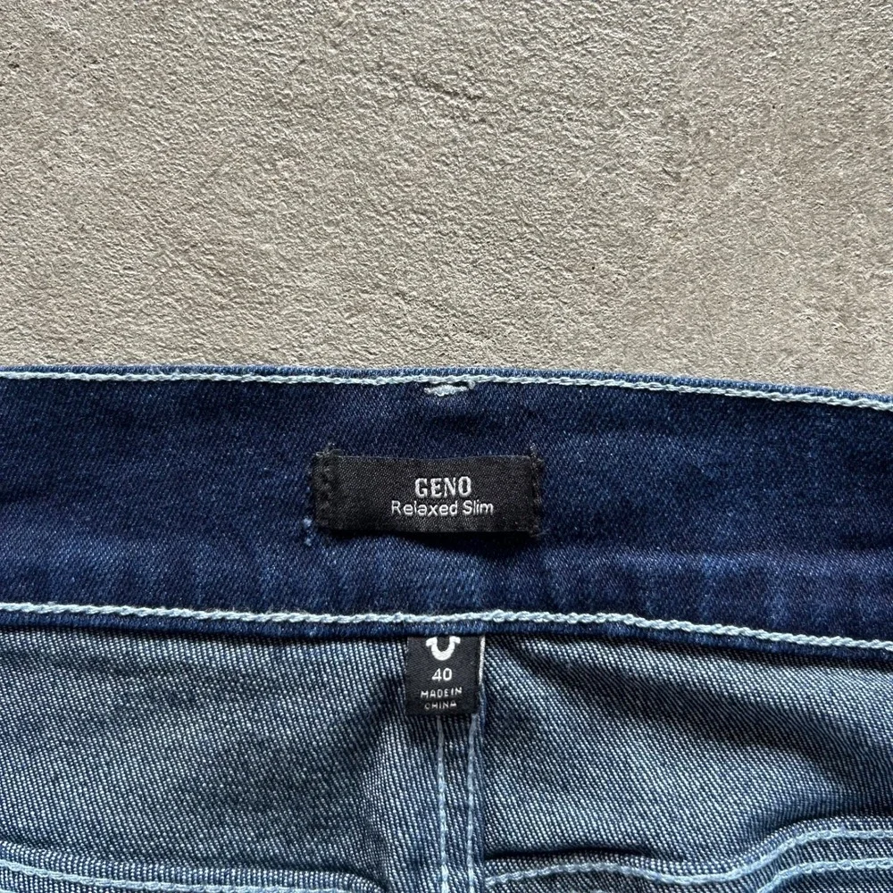 True Religion Jeans Size 40x32 Blue Dark Wash Denim Geno Relaxed Slim Flap Pocke